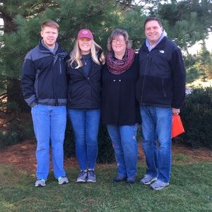 Meet your Posher, Denise